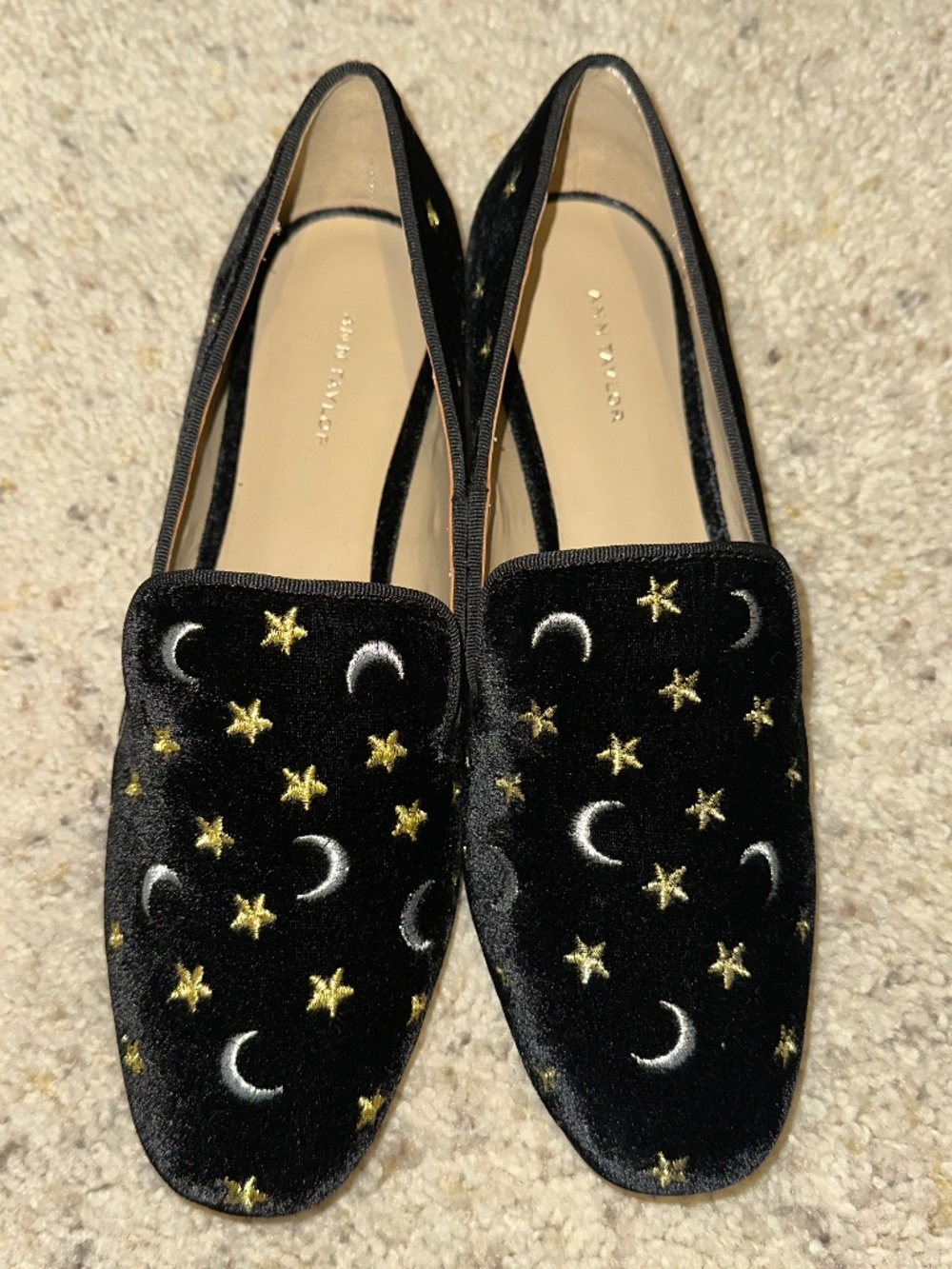 NEW Ann Taylor celestial black velvet with embroidered stars and moon loafers